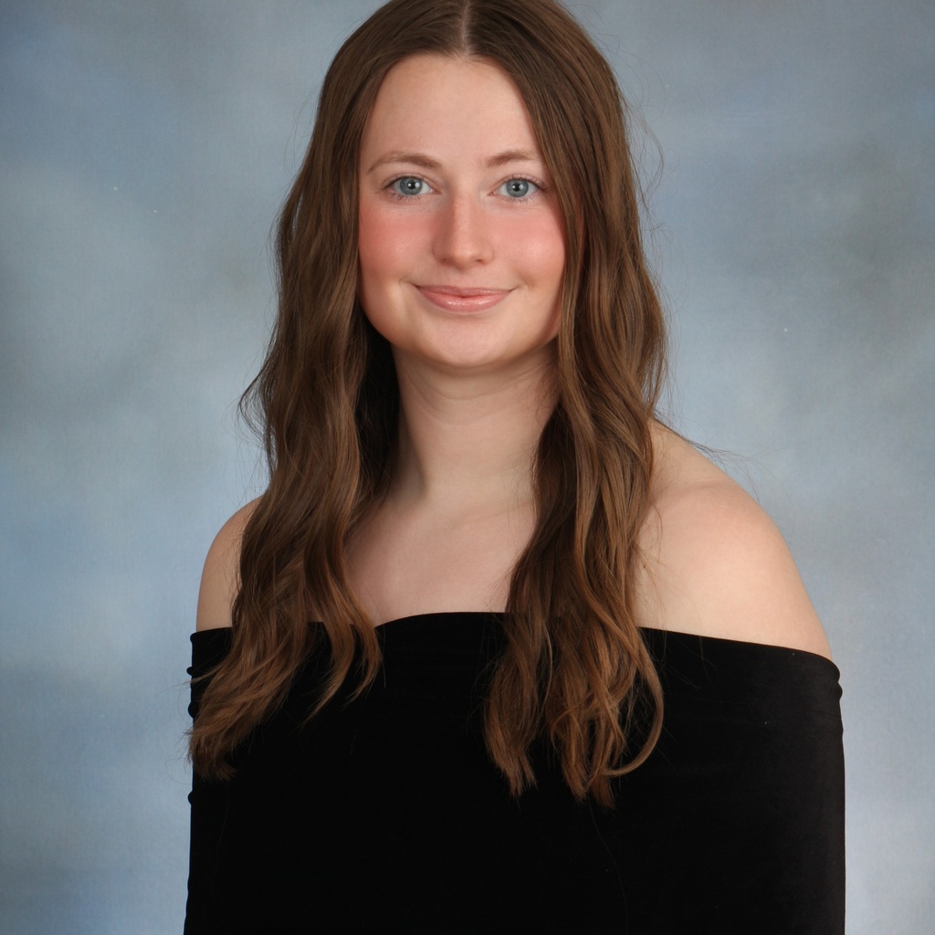 Sydney Dannenbring Headshot