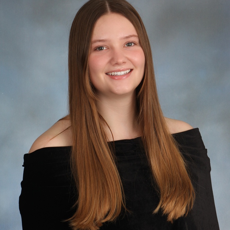 Headshot of Erika Weeks